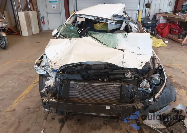 3KPF24AD8LE233018: 42168050