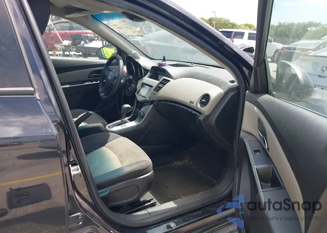 1G1PA5SG4E7217108: 42167185