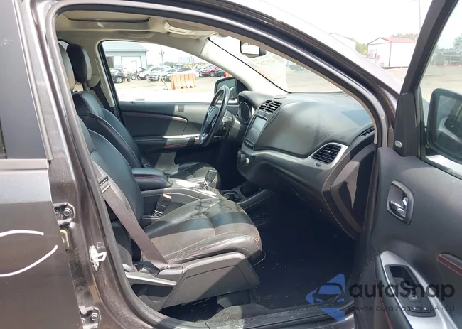 3C4PDDEG5HT696451: 42167187