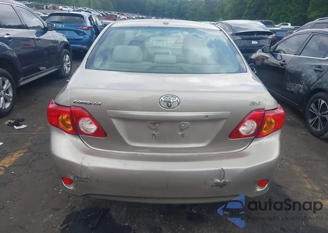 1NXBU40E79Z061895: 42167351