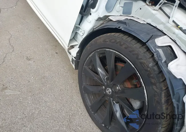 1N4AA6AVXKC381023: 42168564