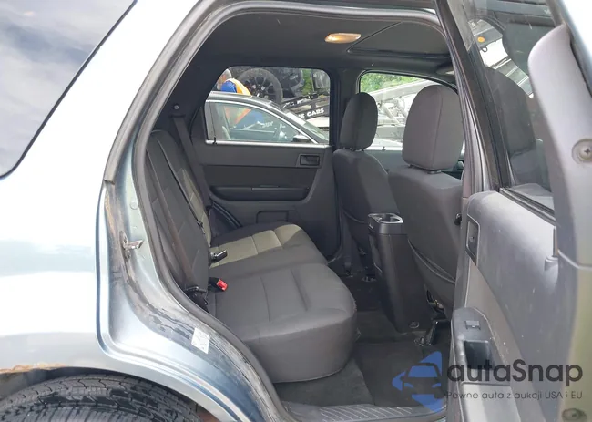 1FMCU9DG7CKB91272: 42168619