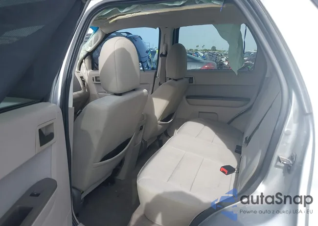 1FMCU0D75BKA08252: 42168760