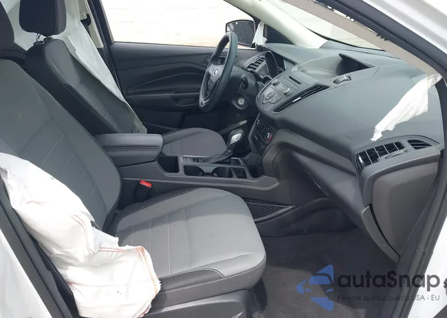 1FMCU0F71HUE35762: 42169059