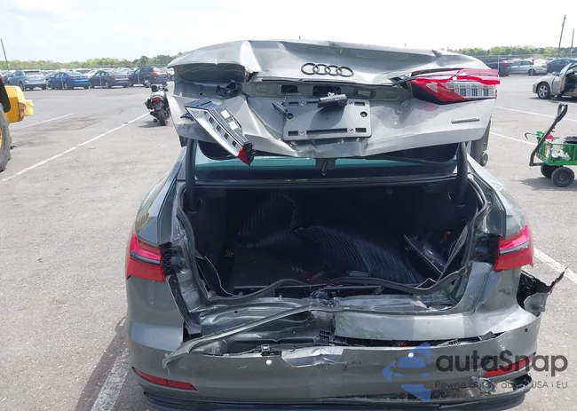 WAUD3BF2XRN036479: 42168192