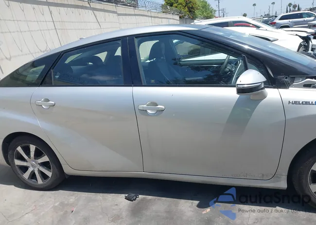 JTDBVRBD4HA003262: 42168392