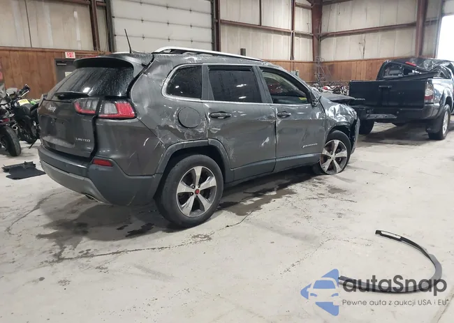 1C4PJMDX0KD447210: 42168429