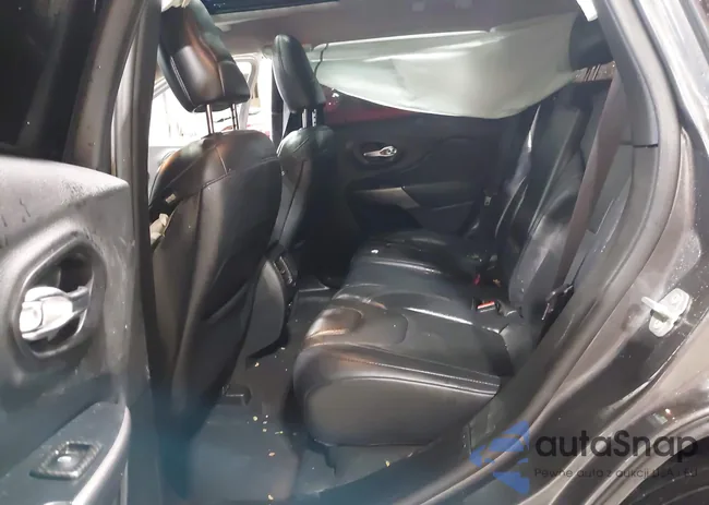 1C4PJMDX0KD447210: 42168429