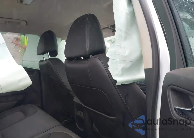 1GCGSDE30G1261605: 42168453