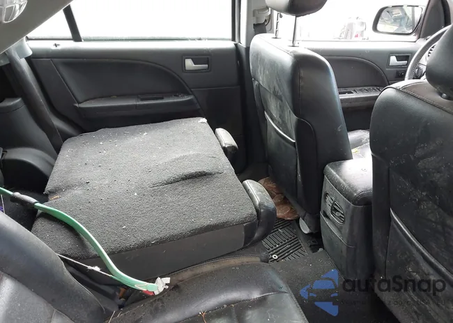 1FMDK06157GA06322: 42169563