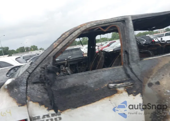 1C6RR7LM5GS337564: 42169709