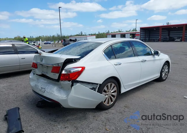 1HGCR3F87DA011628: 42169996