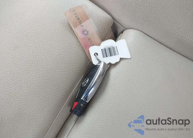 WDCTG4EBXGJ206077: 42169192