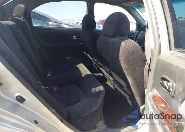 KMHWF35H22A712365: 42169257