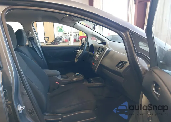 1N4BZ0CP8HC301512: 42169304