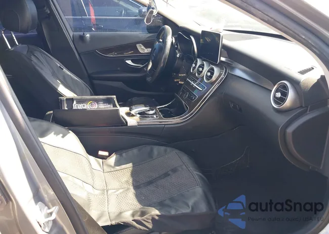 55SWF4JB2FU065165: 42170652