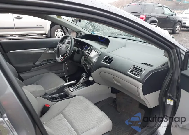 2HGFB2F88FH505349: 42170692