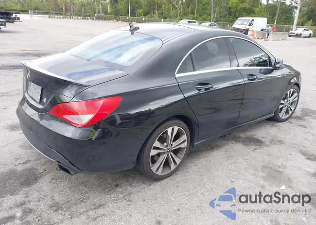 WDDSJ4EB2GN317580: 42170901