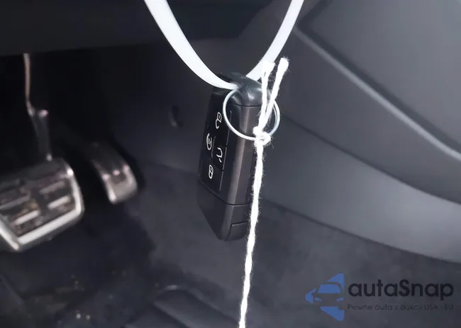 3VV4B7AX8PM038455: 42170971