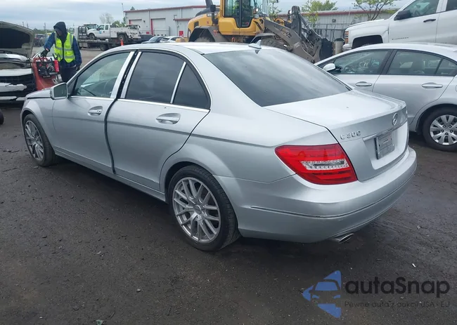 WDDGF8AB4EG227658: 42170075