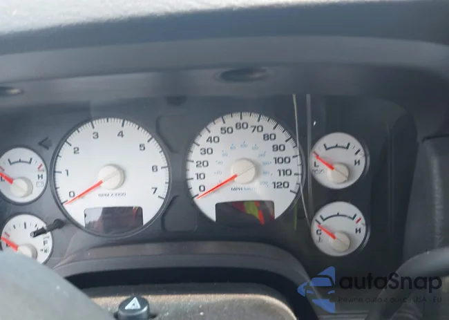 3D7KS26D25G833235: 42170077