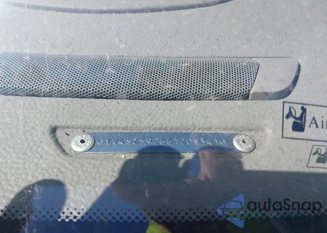 YV4SZ592661209341: 42170104