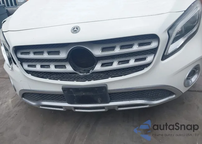 WDCTG4EB0KU000628: 42170428