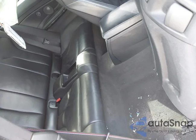 WBS3R9C57FK330156: 42171743