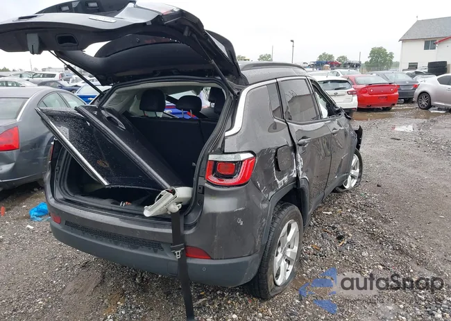 3C4NJDBB8KT713565: 42171788