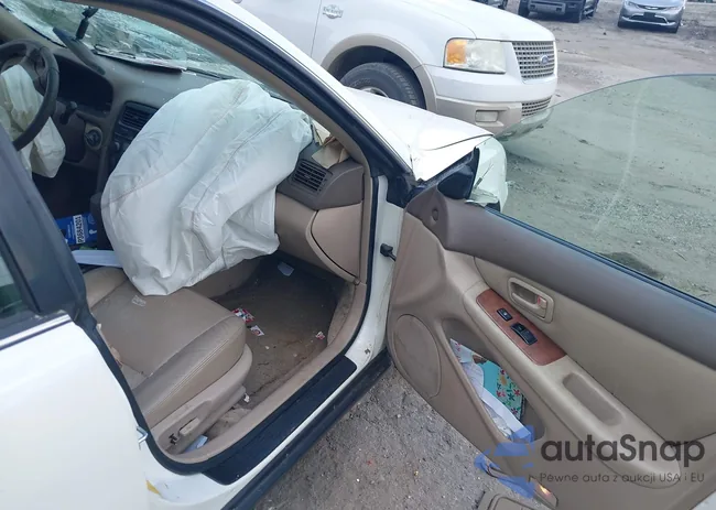 JT8BF28G7W5043183: 42171853