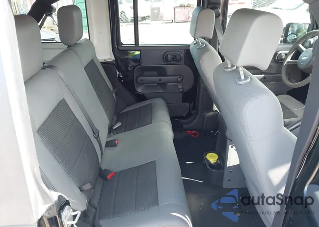 1J4GA391X9L733803: 42171865