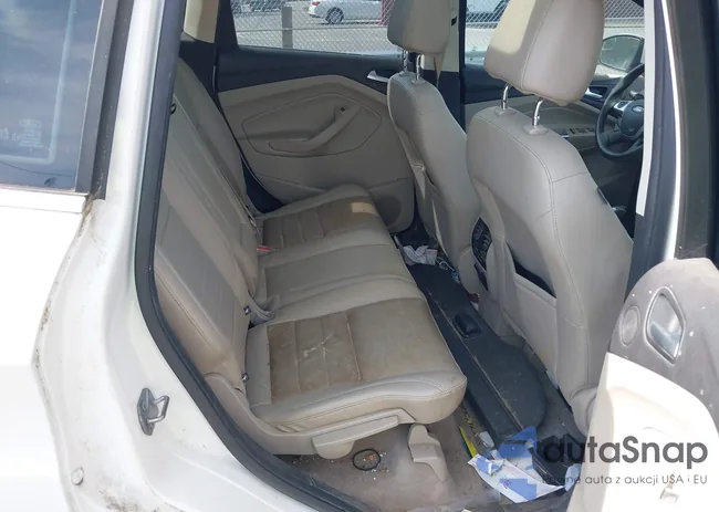 1FADP5BU1FL111048: 42171942