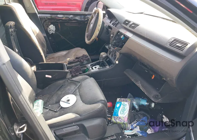 WVWEK73CX6P131824: 42171096