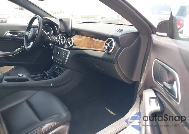 WDDSJ4EB3FN282353: 42171134