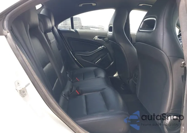 WDDSJ4EB3FN282353: 42171134