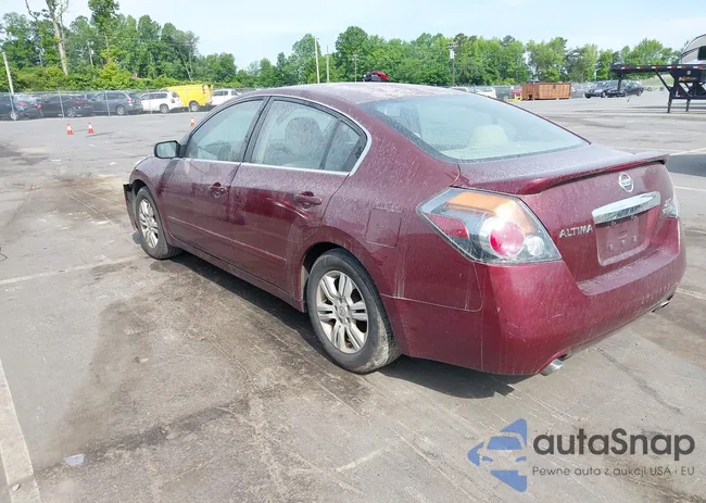 1N4AL2AP1BN440890: 42171144