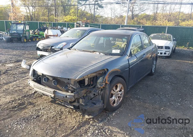 1HGCP26449A091037: 42171176