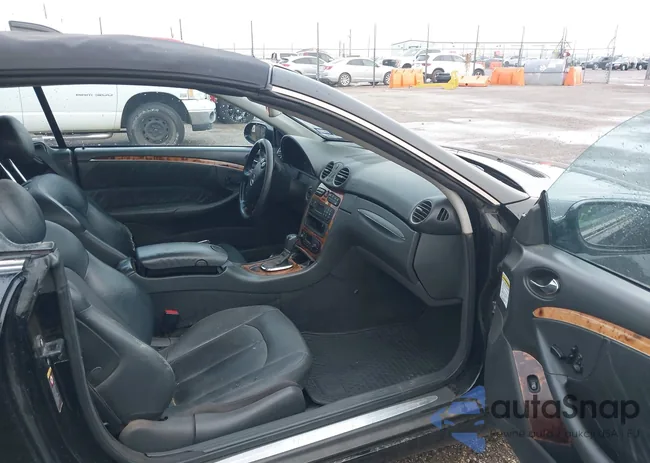 WDBTK75G24T031470: 42172532