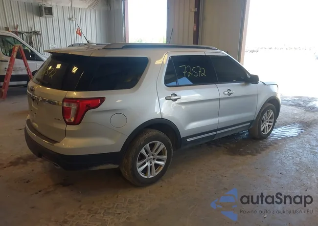 1FM5K8D87JGB91032: 42172572