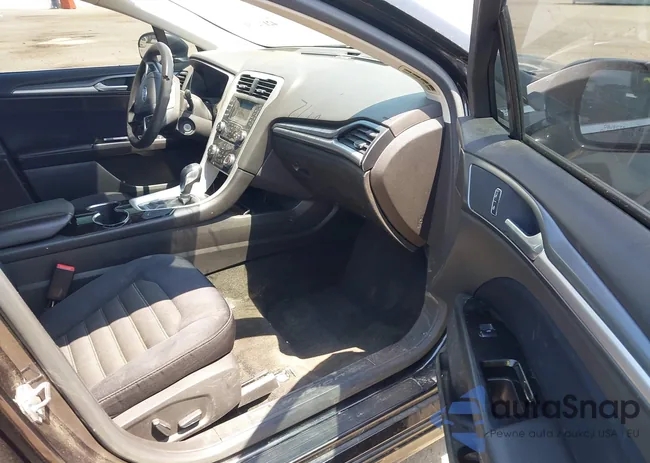 3FA6P0HD3FR125991: 42172751