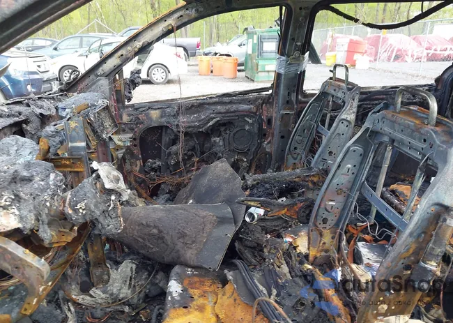 2C4RDGBGXJR244776: 42172804