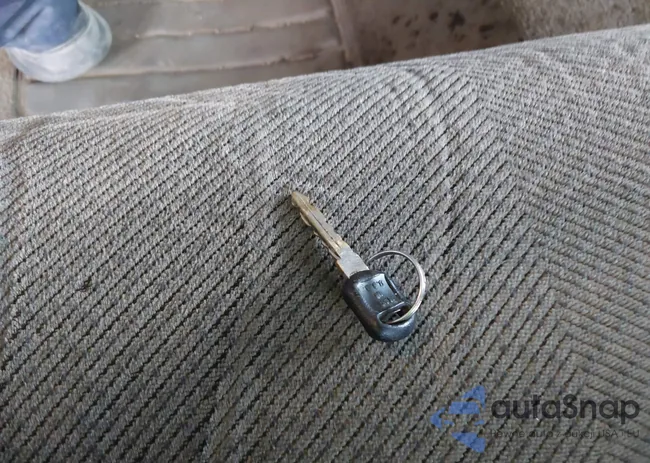 1GCEC19R5VE115630: 42172842