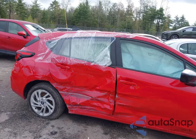 JF1GUABC5R8896932: 42172881