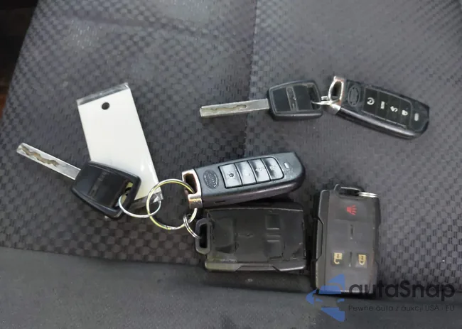 1GTR1UEC4EZ204866: 42172979