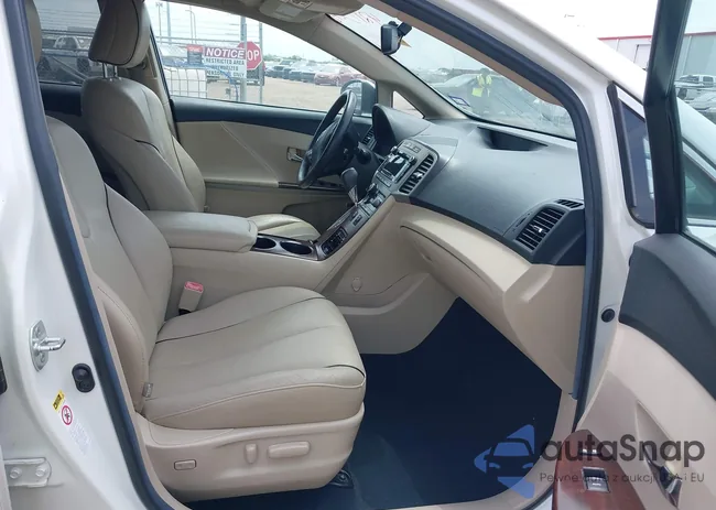 4T3ZK3BB8CU047018: 42173018