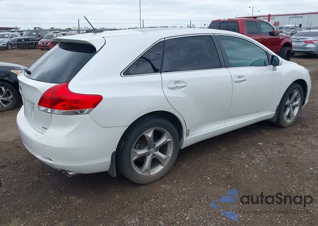 4T3ZK3BB8CU047018: 42173018