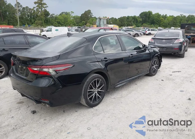 4T1G11AK8RU239458: 42172256