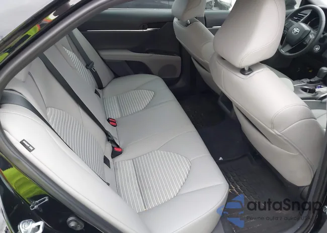 4T1G11AK8RU239458: 42172256