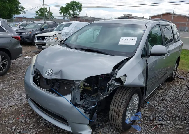 5TDYK3DC6GS724009: 42172295