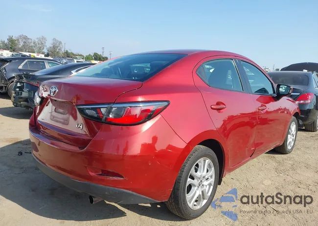 3MYDLBYV1HY178541: 42172360